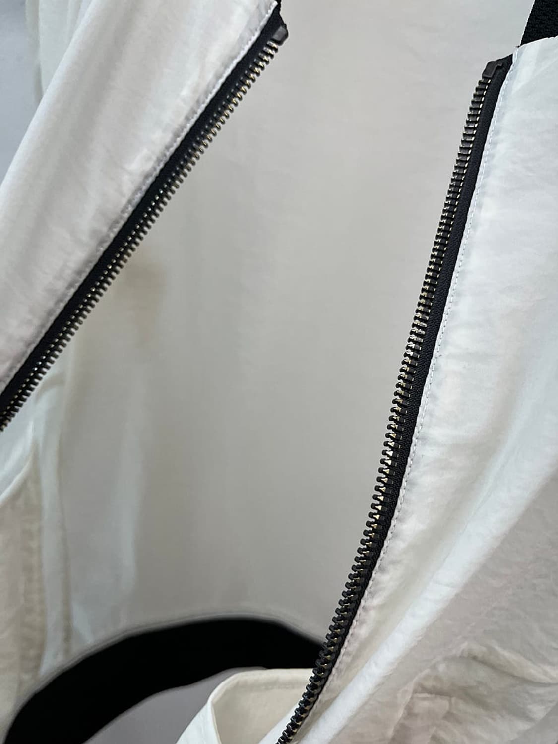 여) 마크앤로나 경량 스팡 집업  상품이미지8