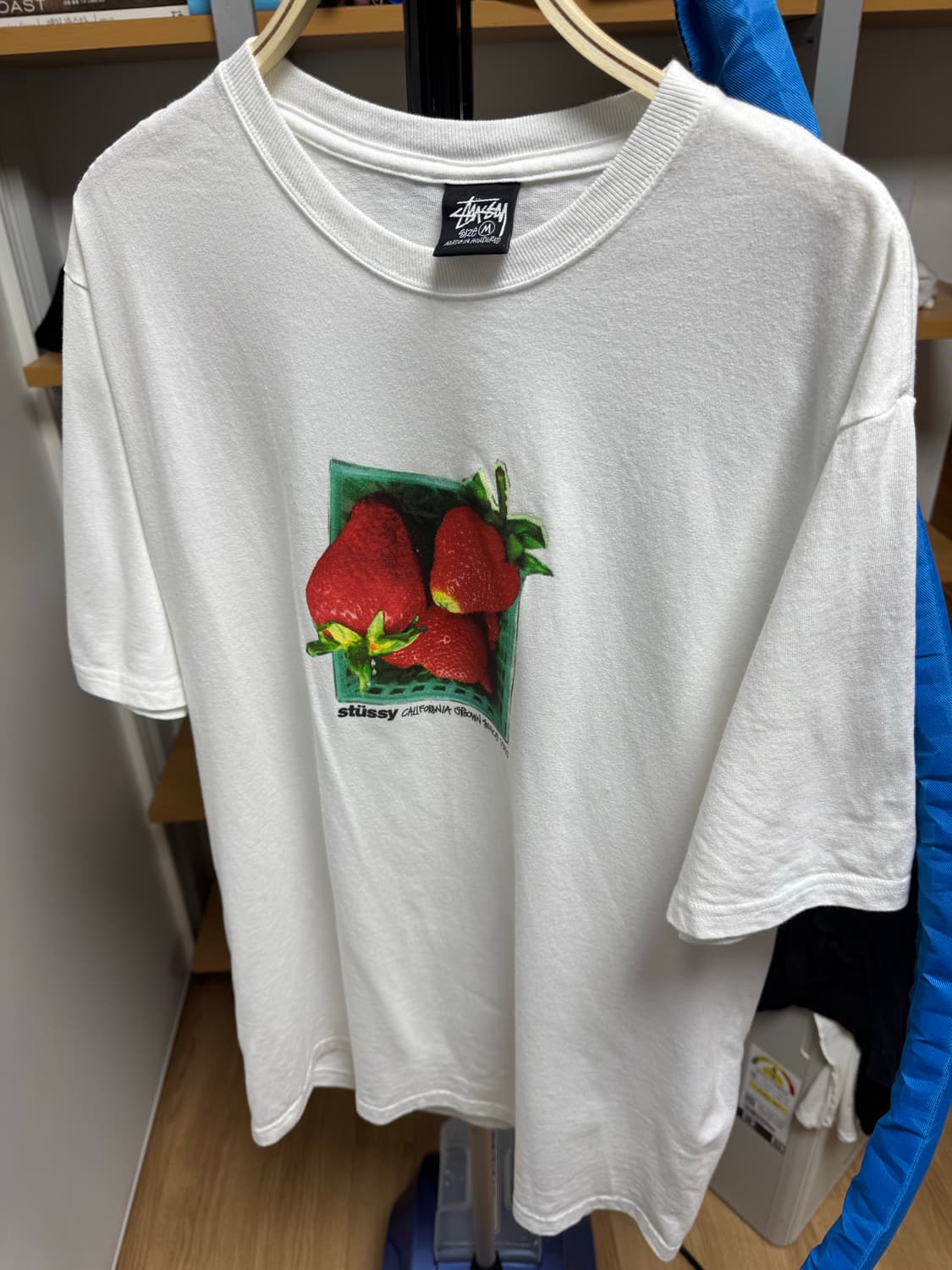Stussy 딸기 티셔츠 M사이즈 상품이미지2