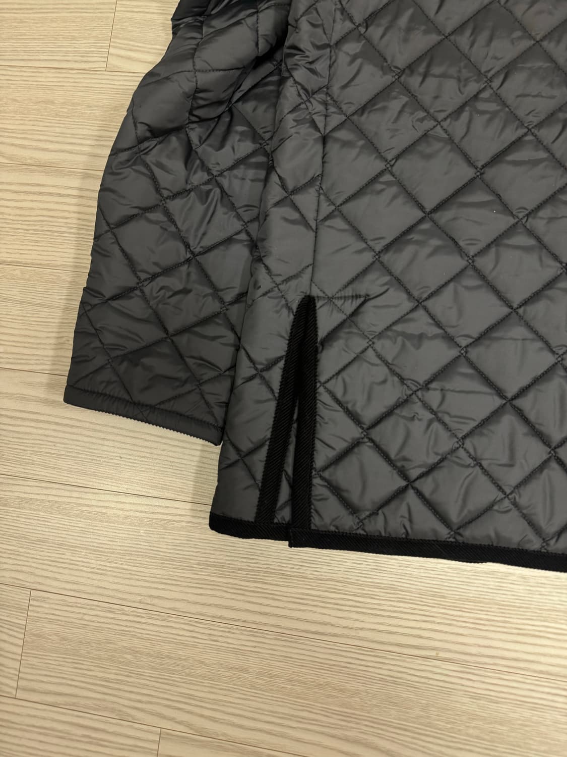 라벤헴퀼팅자켓 사이즈 M 상품이미지5