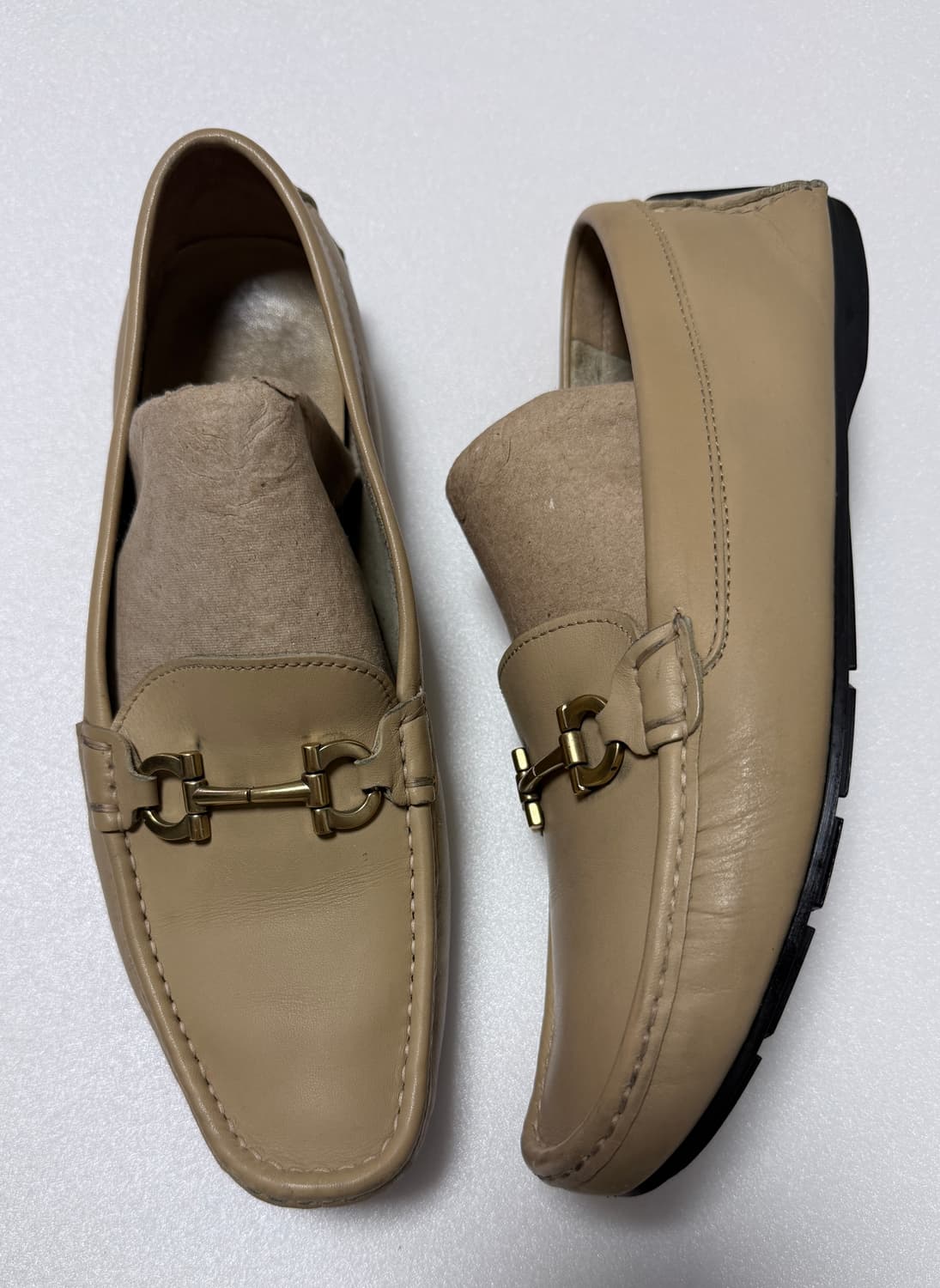 페레가모 간치니 레더 로퍼 베이지 / 여성용 255 상품이미지2