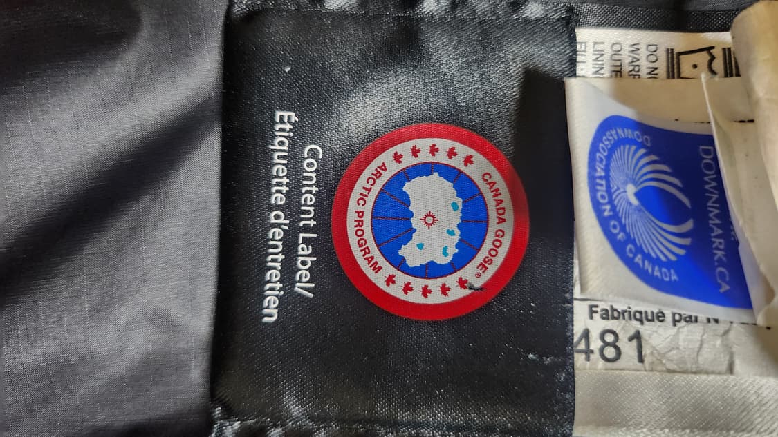 (유광,황금사이즈 우주매물🔥)캐나다구스 롯지 패딩 M 상품이미지3