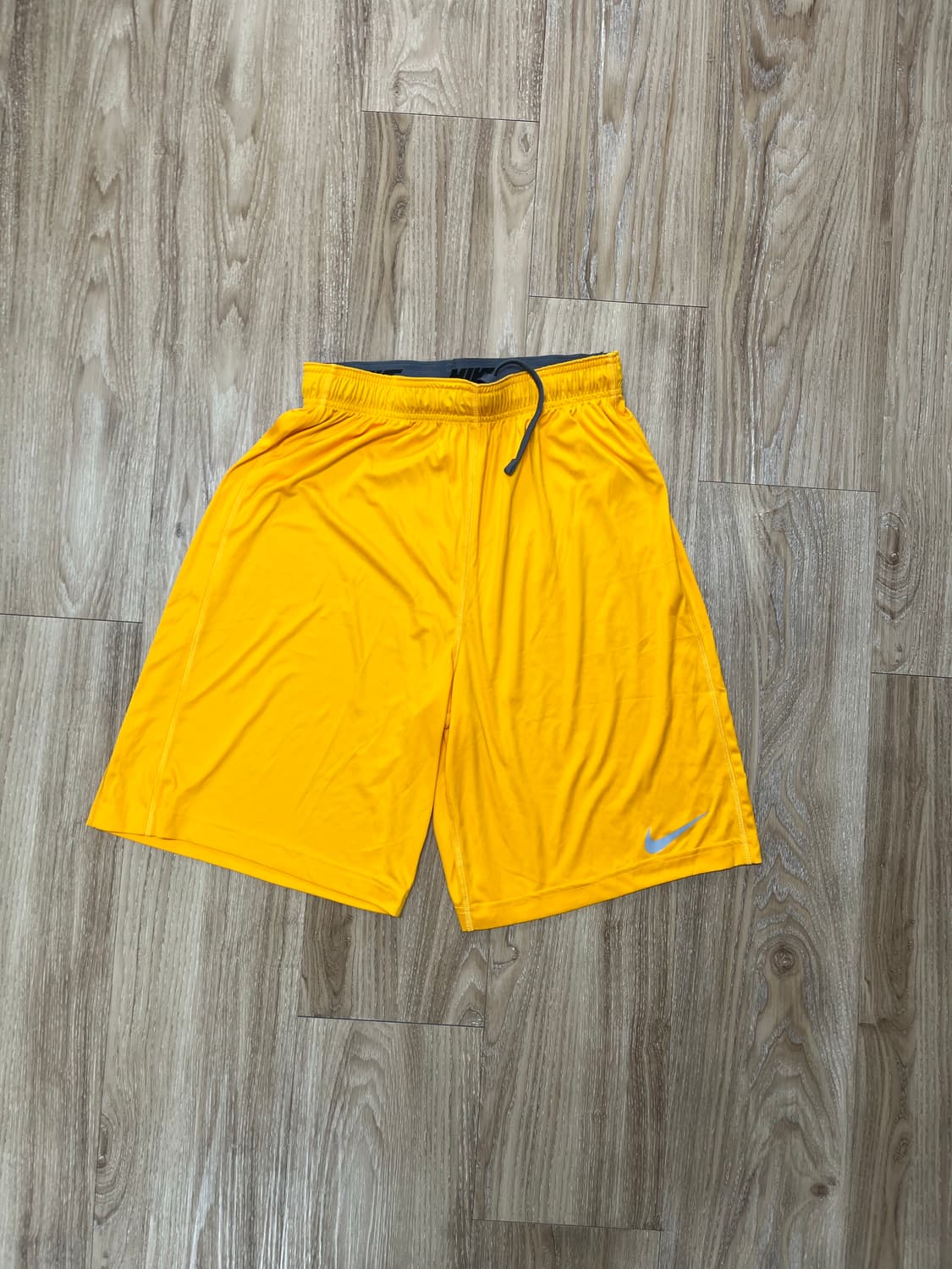 나이키 드라이핏 반바지 상품이미지2