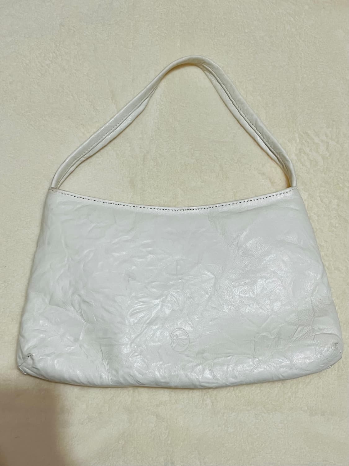 아우로 토트백 상품이미지1