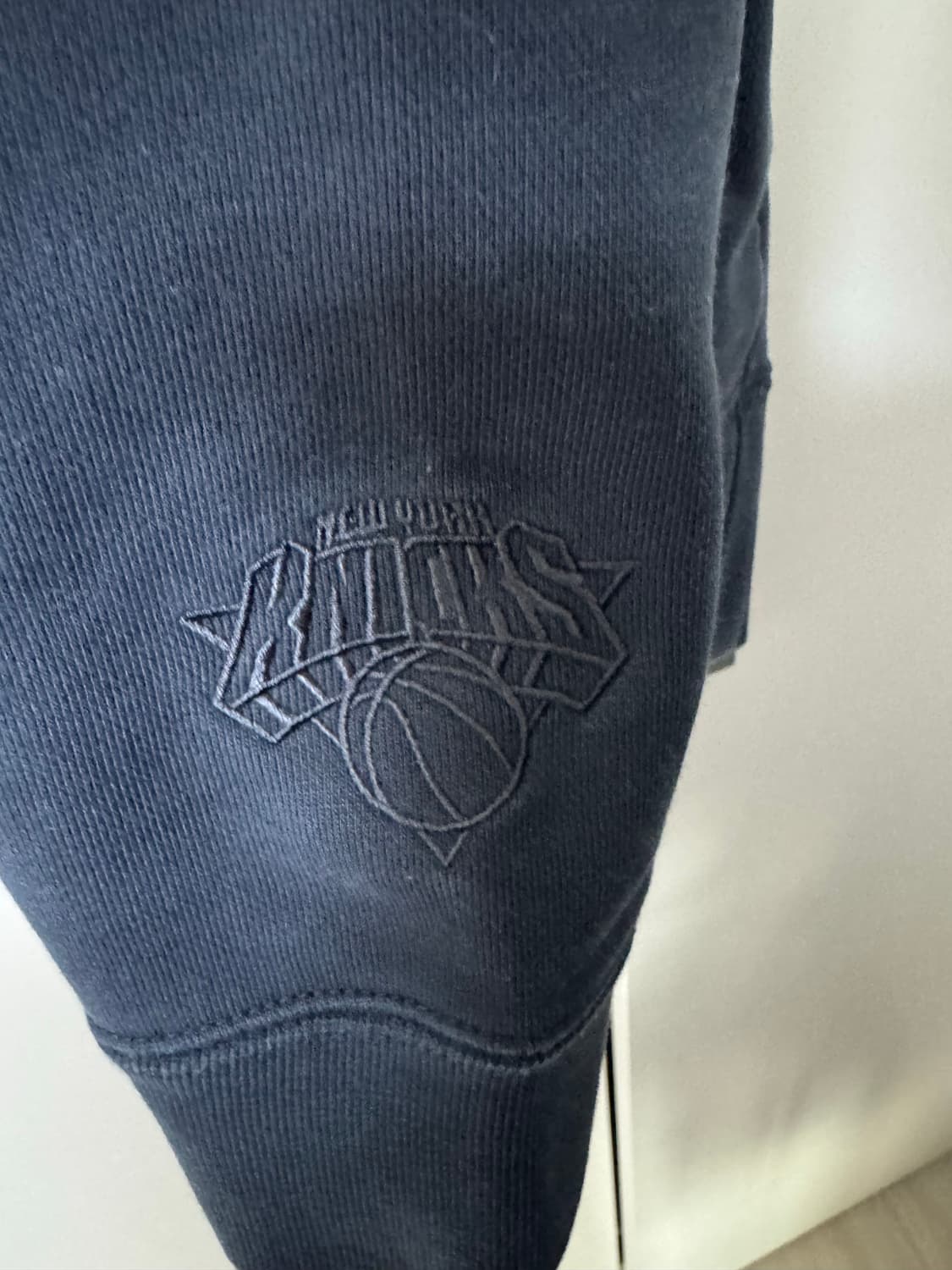 KITH x Nike 맨투맨 블랙 상품이미지2