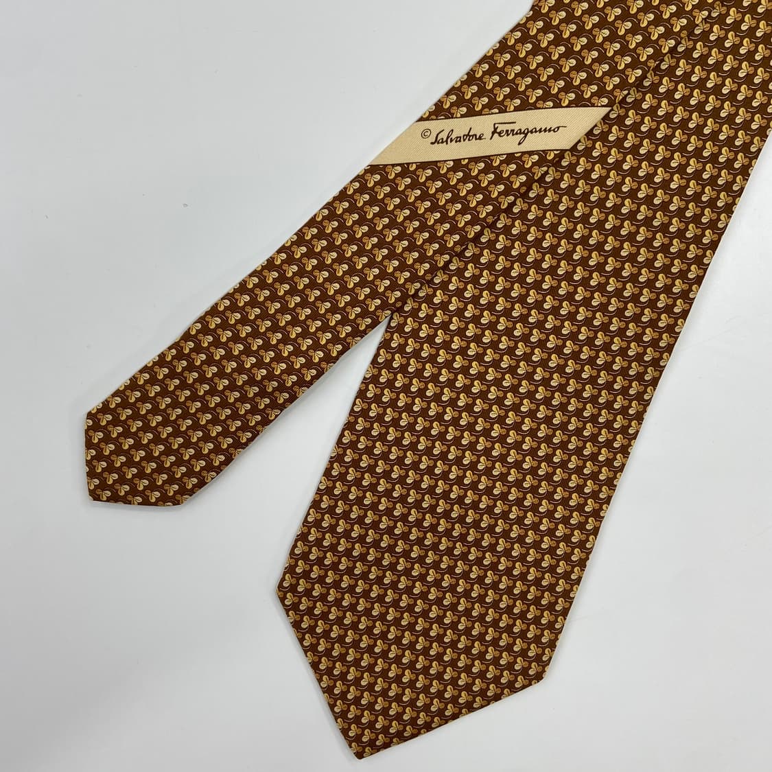 페레가모(Ferragamo) 명품 정품넥타이 상품이미지1