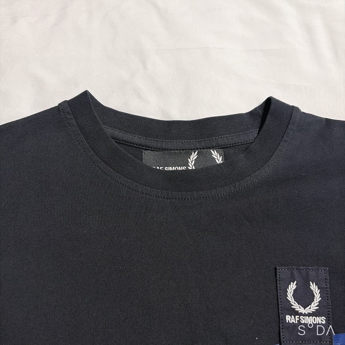 라프시몬스 X 프레드페리 테이핑 반팔티 38 상품이미지4