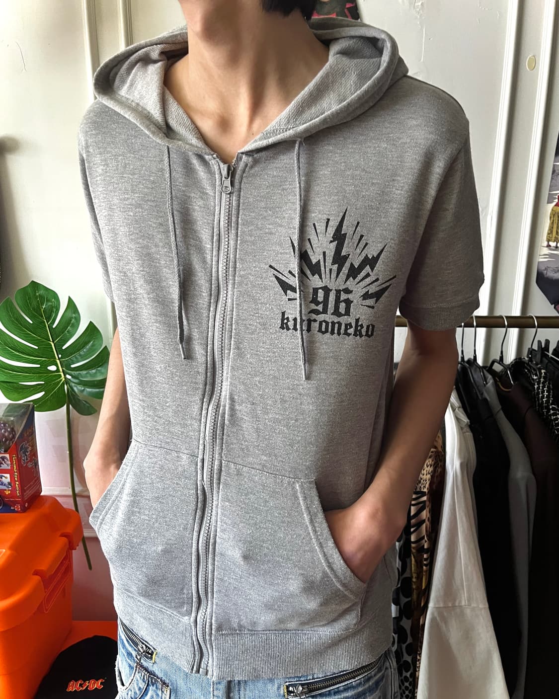 00s Kuroneko 1/2 Sleeve Y2K Hood Zip-up 상품이미지3