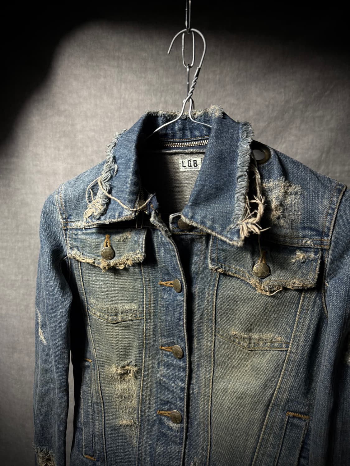 LGB Distressed Fringe Denim Jacket 상품이미지2