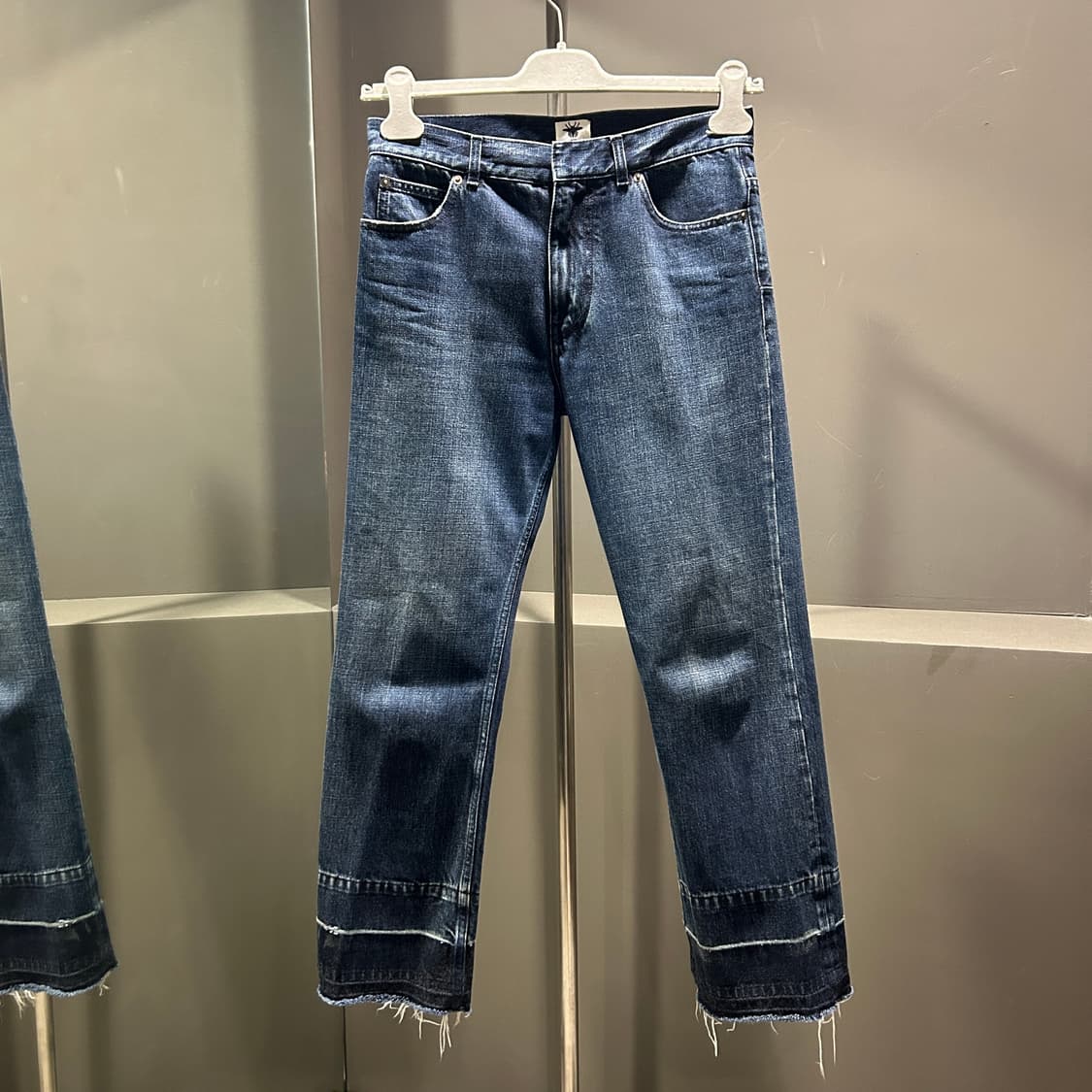 디올 컷아웃 데님팬츠 상품이미지1