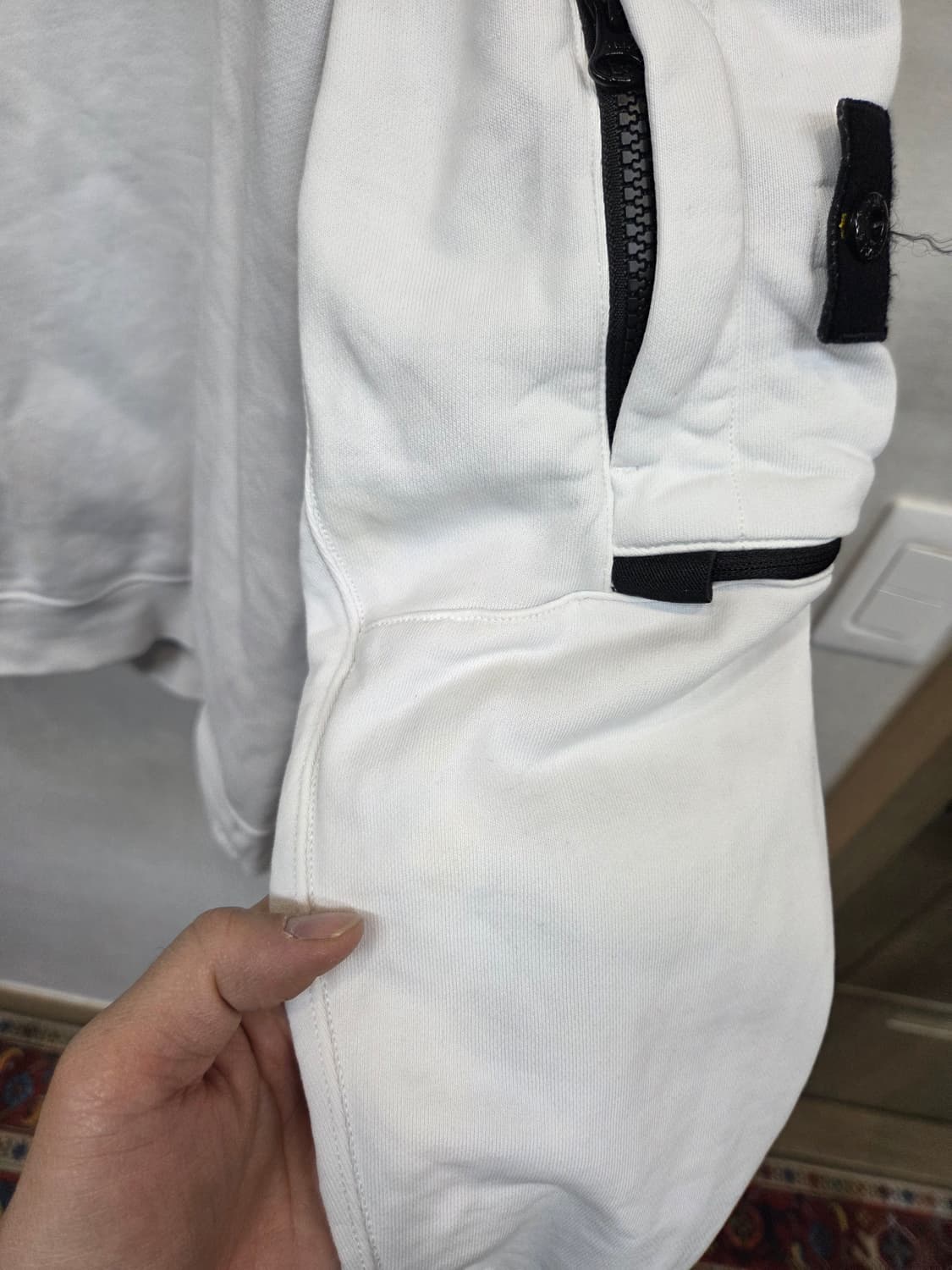 스톤아일랜드 와펜패치 맨투맨 m 상품이미지10