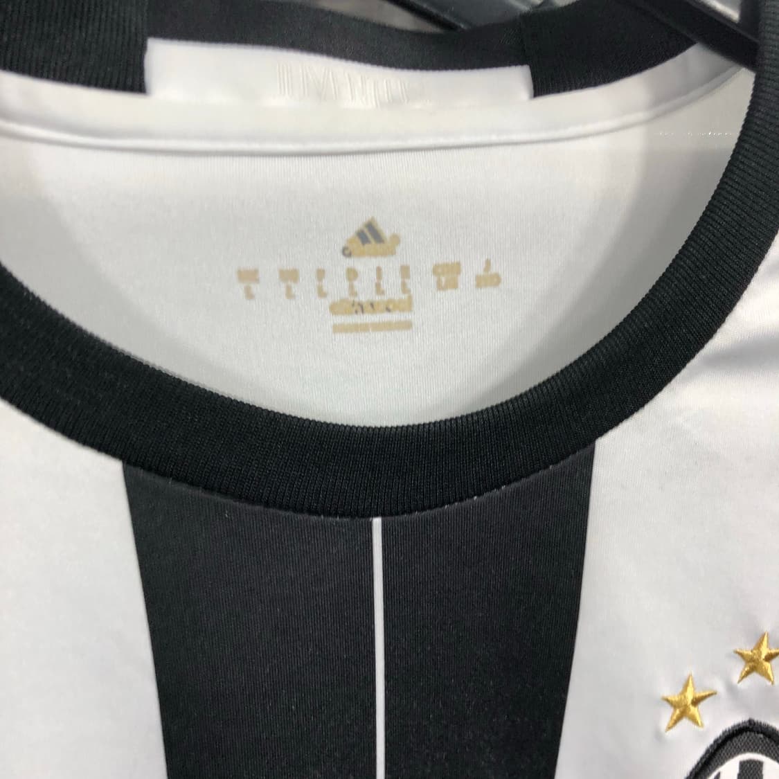 L 16-17 유벤투스 마르키시오 유니폼 상품이미지5