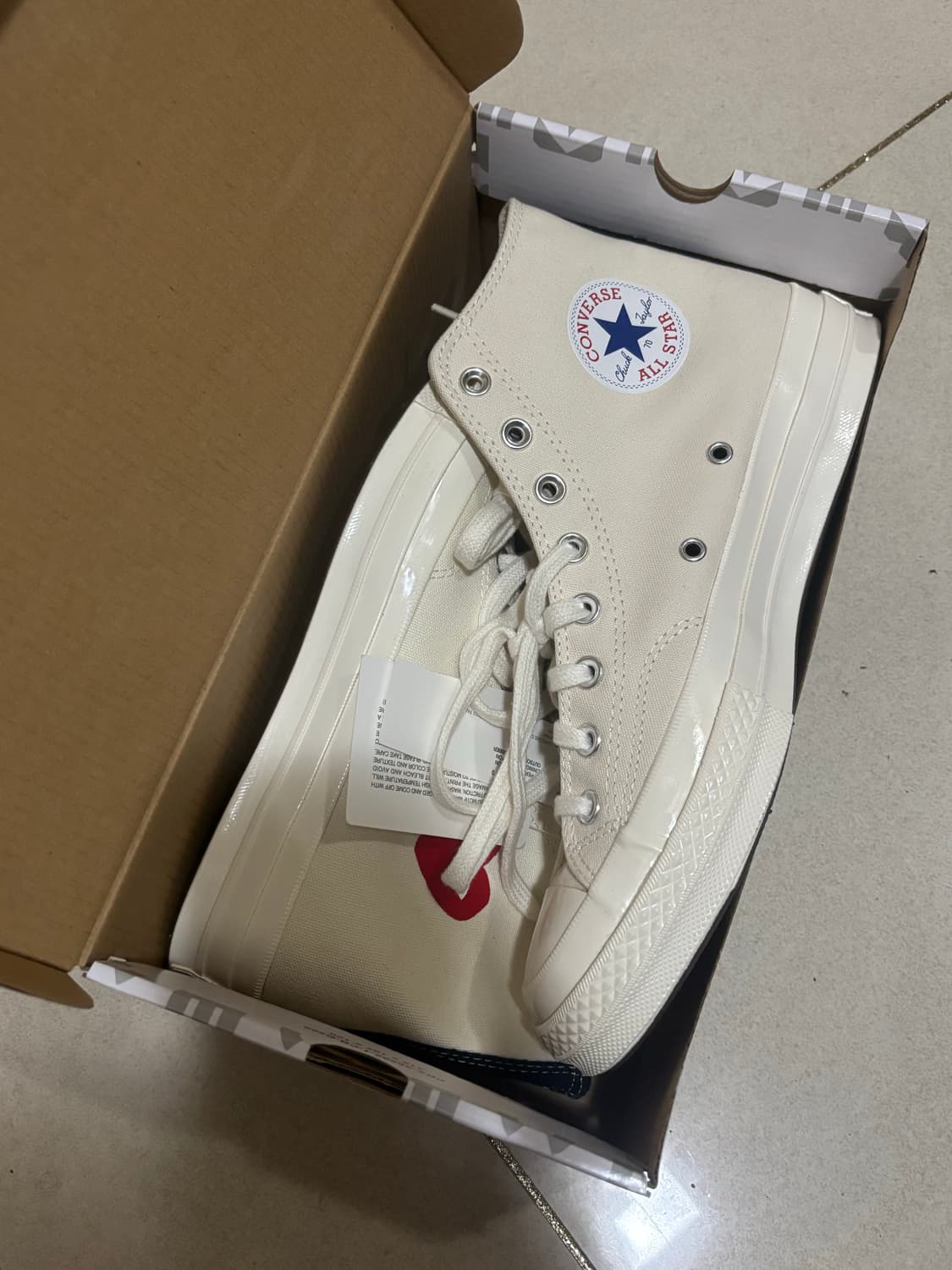 [새제품/270] 꼼데가르송 컨버스 척테일러 크림 하이 상품이미지5