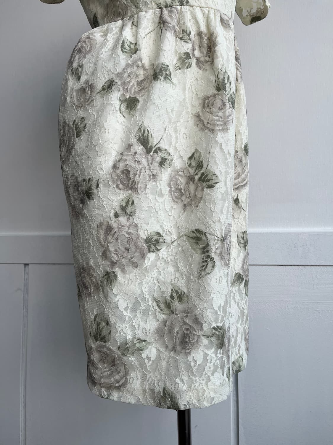 아이보리 로즈 퍼프 원피스 상품이미지4