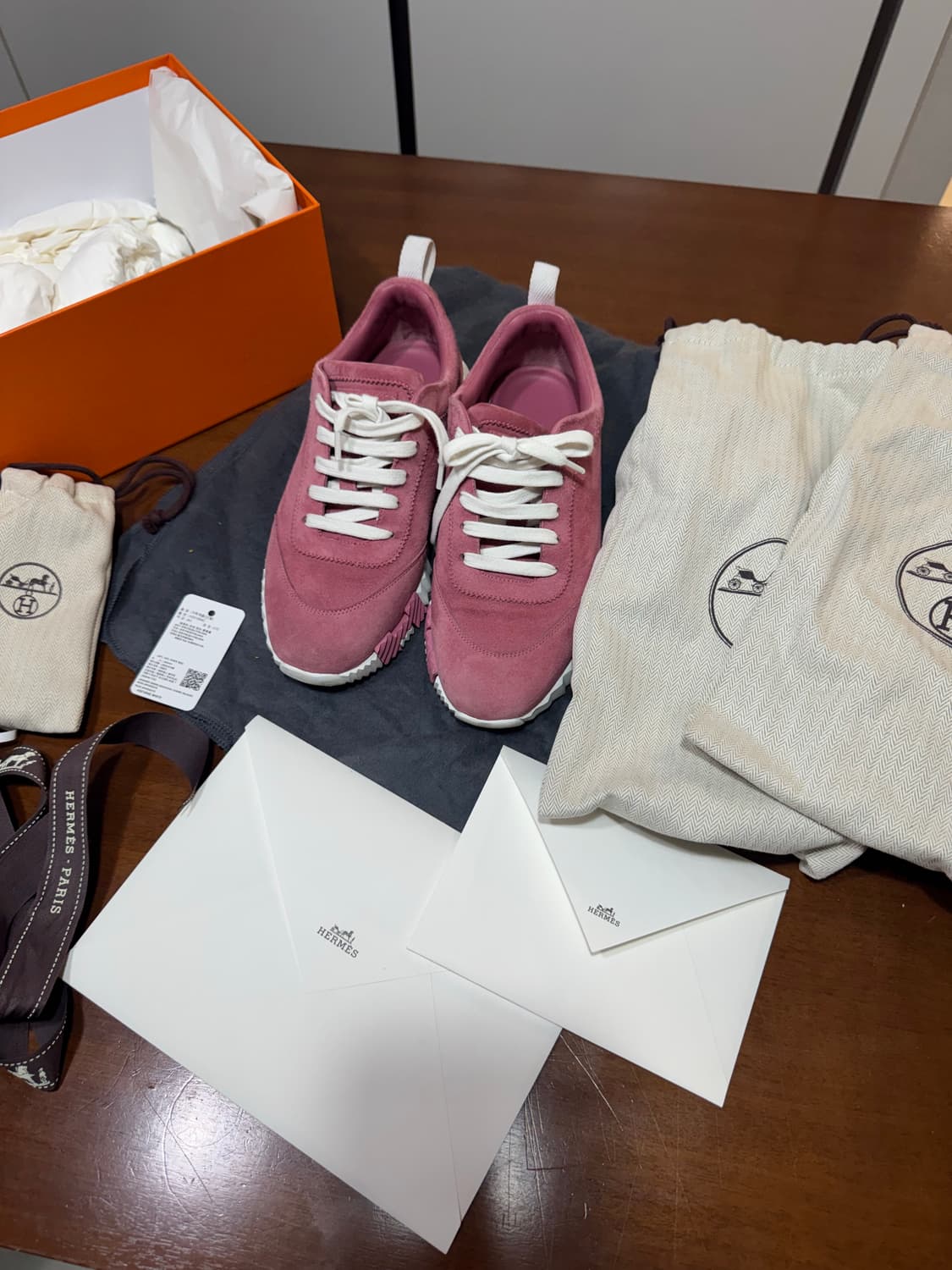 에르메스 바운싱 스니커즈 37.5 상품이미지9