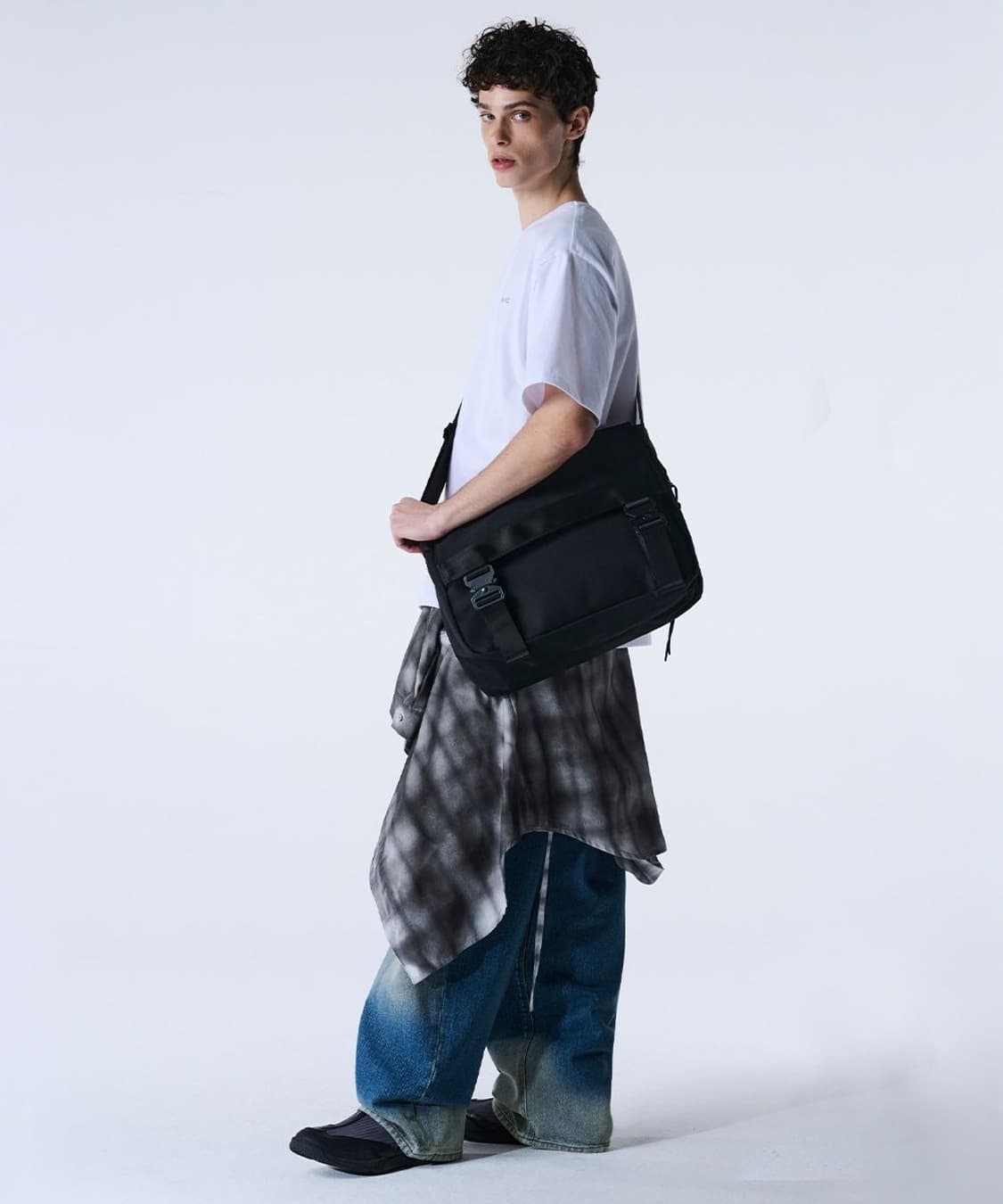 메종미네드 메신저백 크로스백 가방 상품이미지10