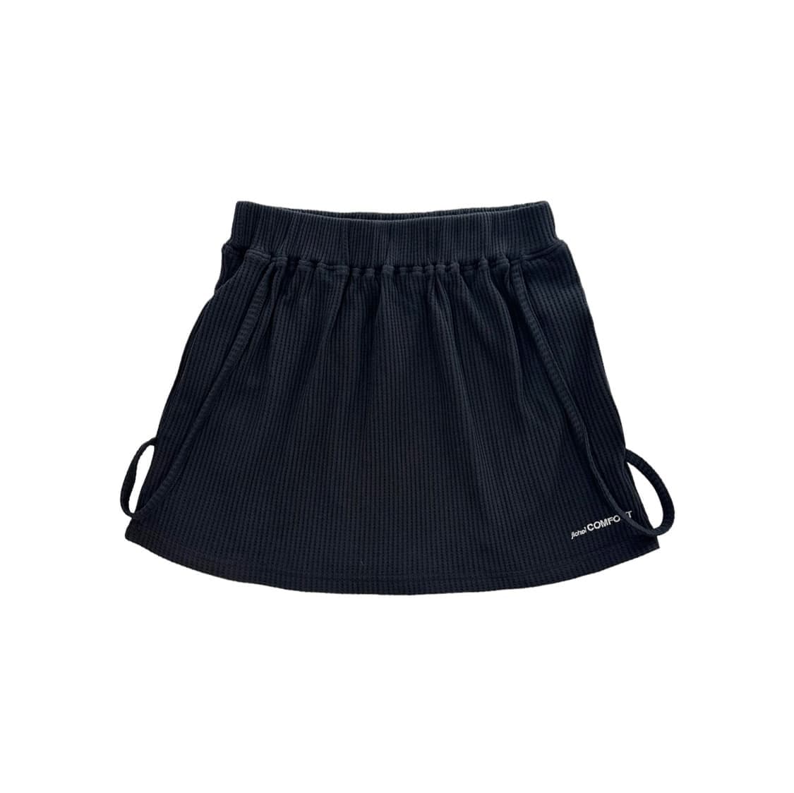 새상품) 지초이 24-001 와플 스트랩 스커트 블랙 상품이미지1