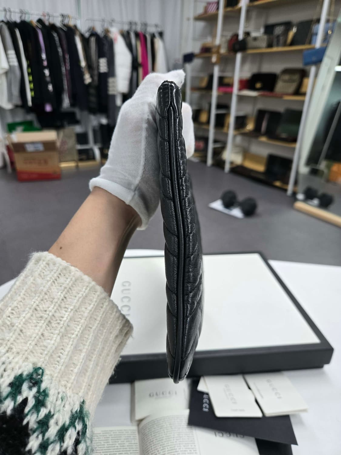 [50%할인] 구찌 마틀라세 GG 클러치백 상품이미지3