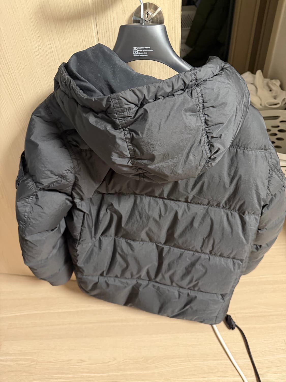 스톤아일랜드 크링클랩스 블랙 스몰 상품이미지4