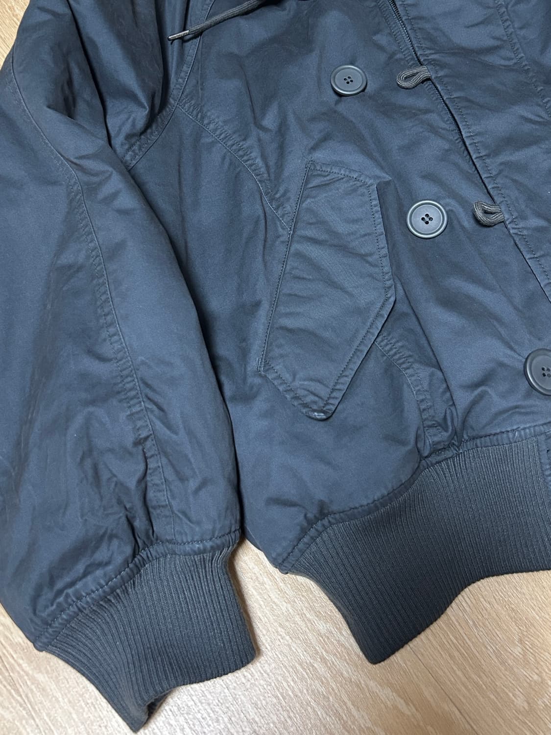 코드그라피 N2B 숏패딩 차콜 M 상품이미지7