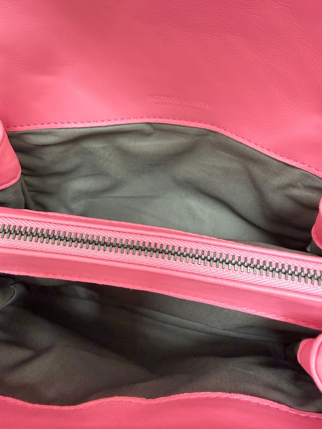 보테가베네타 인트레치아토 나파 클러치 상품이미지8