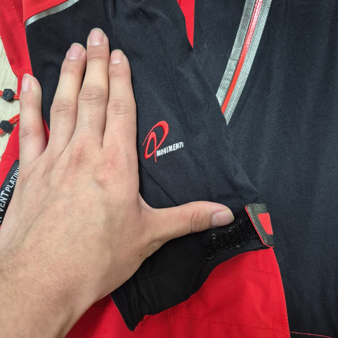 네파 프로텍션 투톤 바람막이 집업자켓  상품이미지4