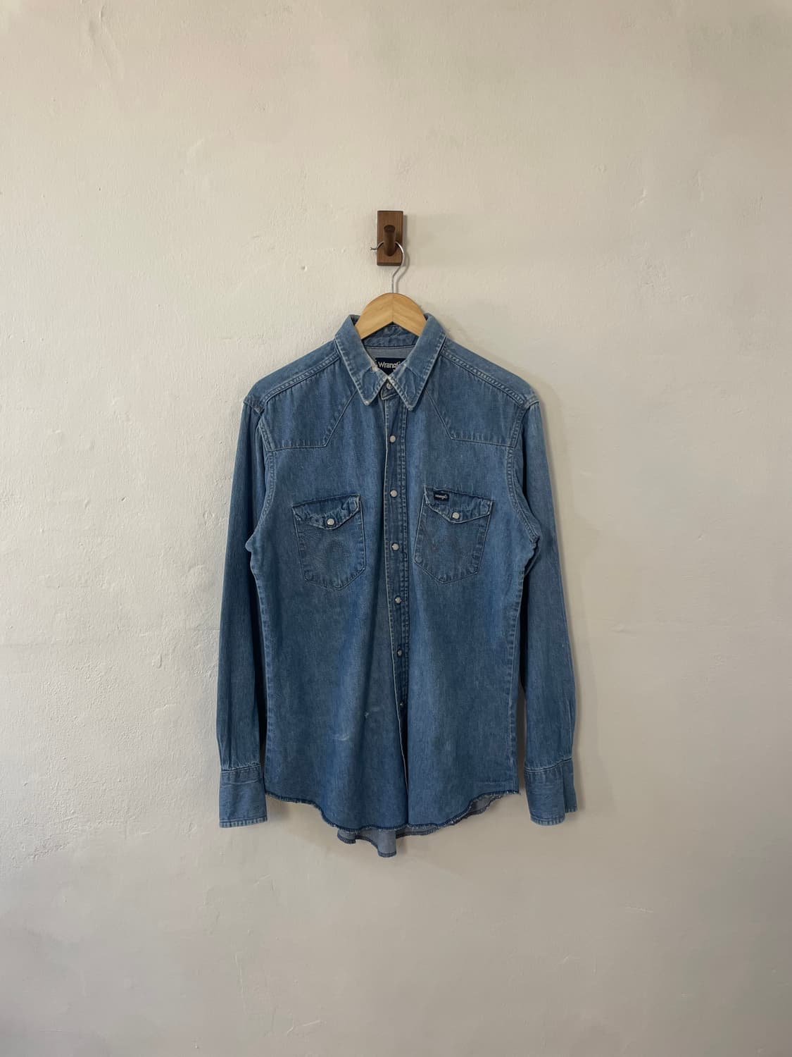 랭글러 데님 셔츠  상품이미지1