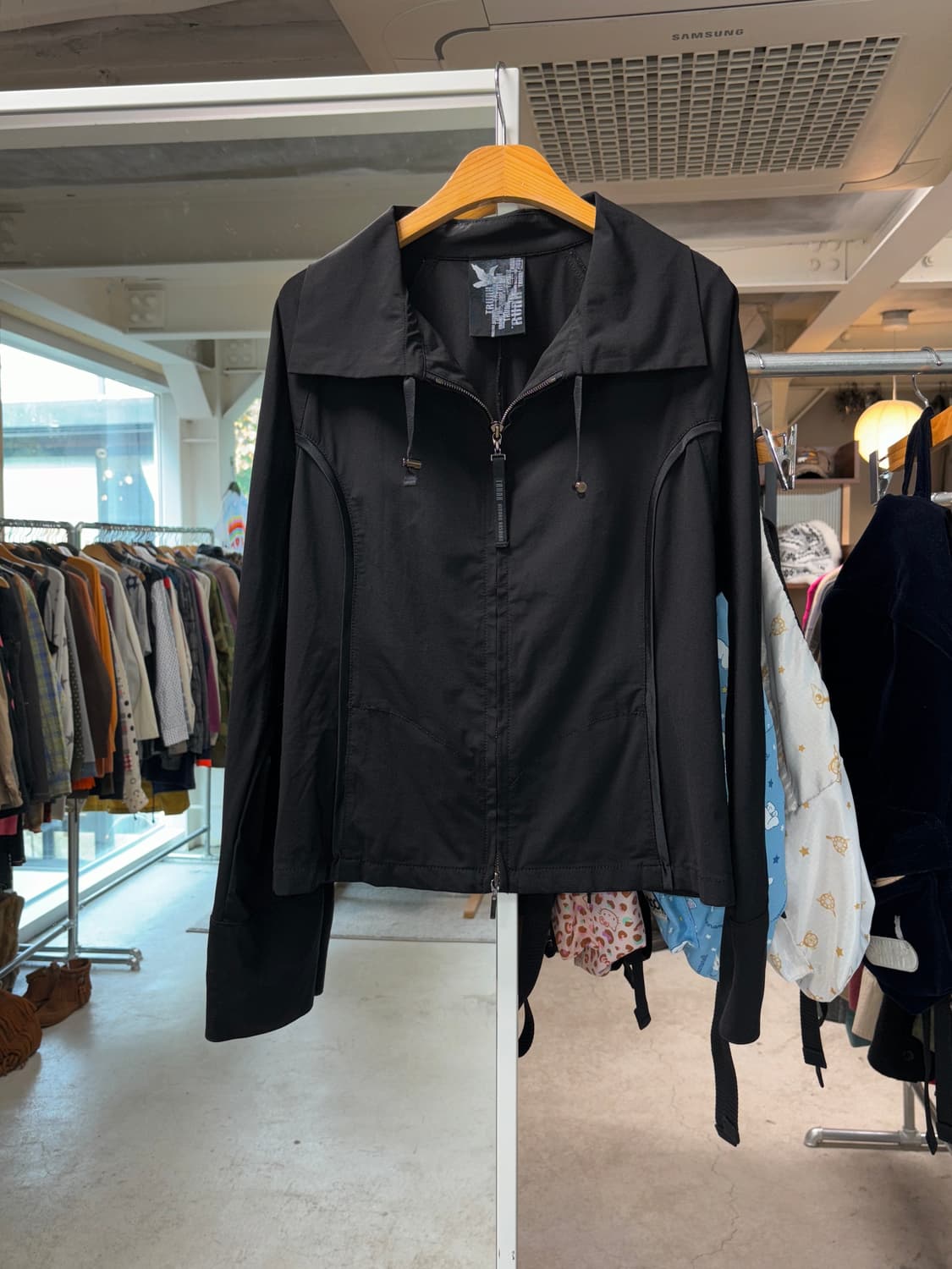 히로코 코시노 트렁크 집업 자켓 상품이미지5