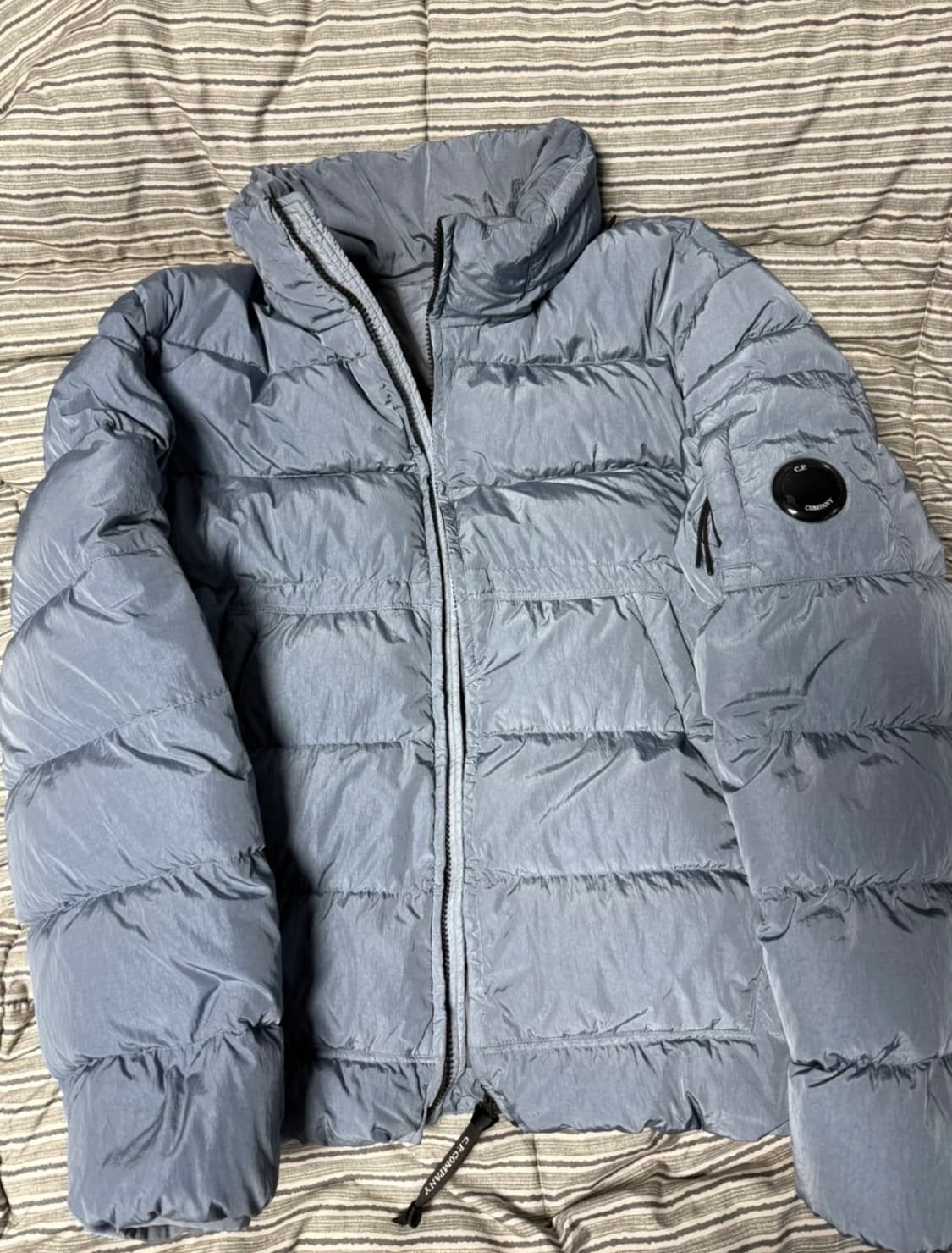 CP컴퍼니 크롬-R 다운 자켓 패딩 M 상품이미지1