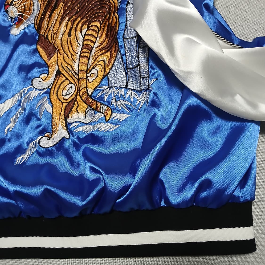 호랑이 타이거 스카잔 파랑 블루 자켓 춘추 가을 바람막이 상품이미지7