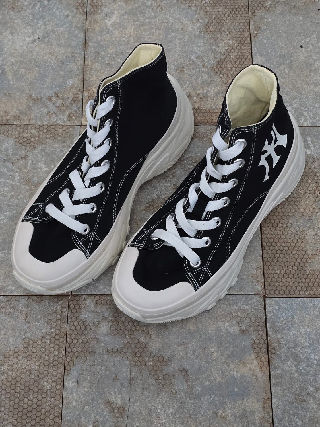 (240)mlb 청키 하이 뉴욕양키스 블랙  상품이미지1