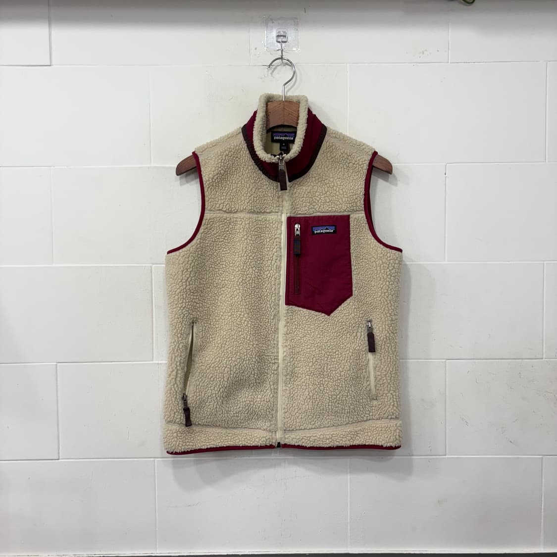 파타고니아 클래식 레트로-X 플리스 베스트 상품이미지1