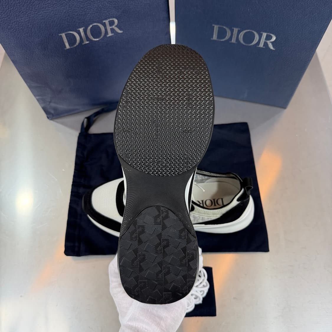 [리오브] 디올 오블리크 B25 스웨이드 메쉬 러너 스니커즈 상품이미지3