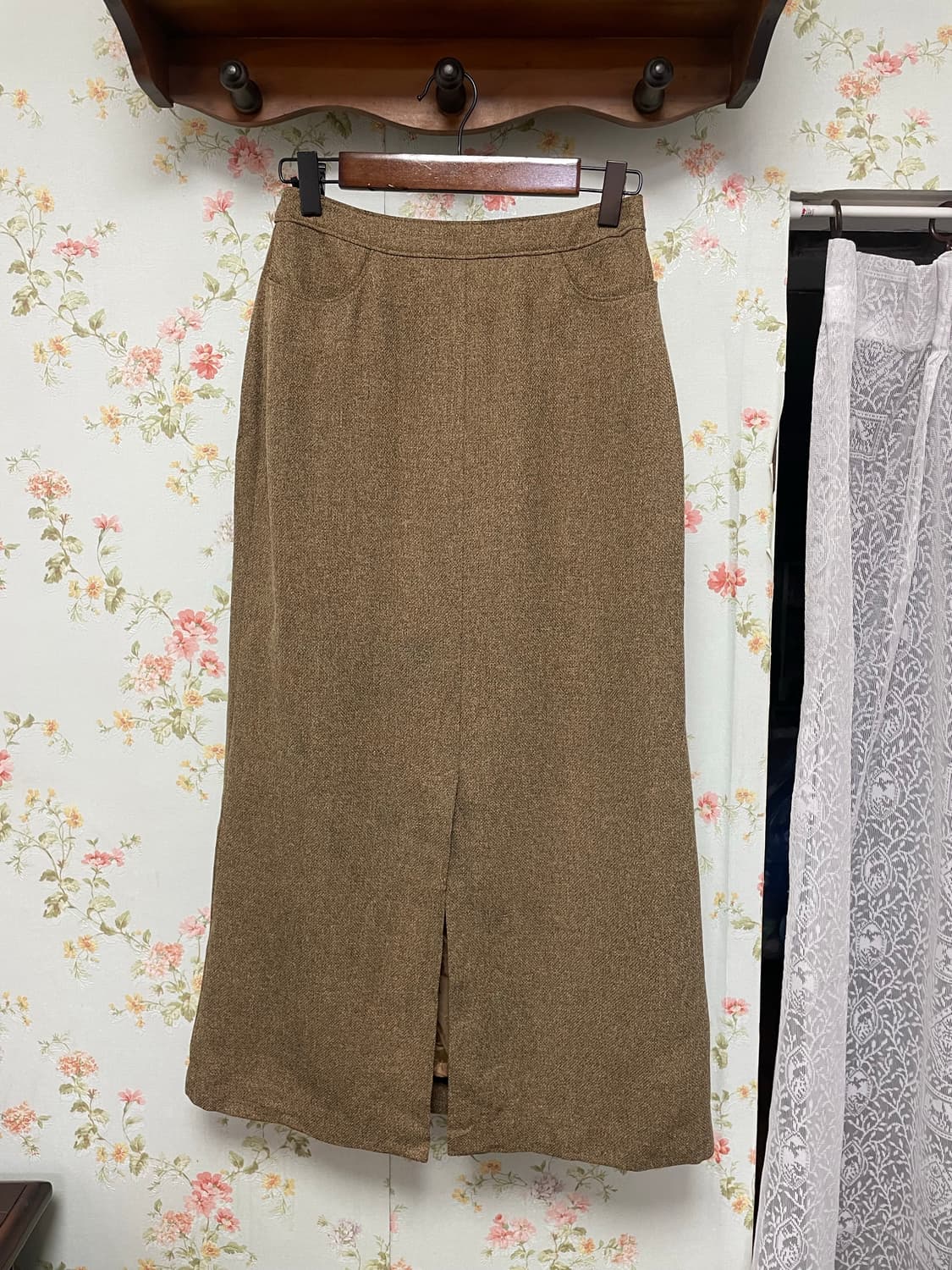 트위드 슬릿 롱스커트 상품이미지1