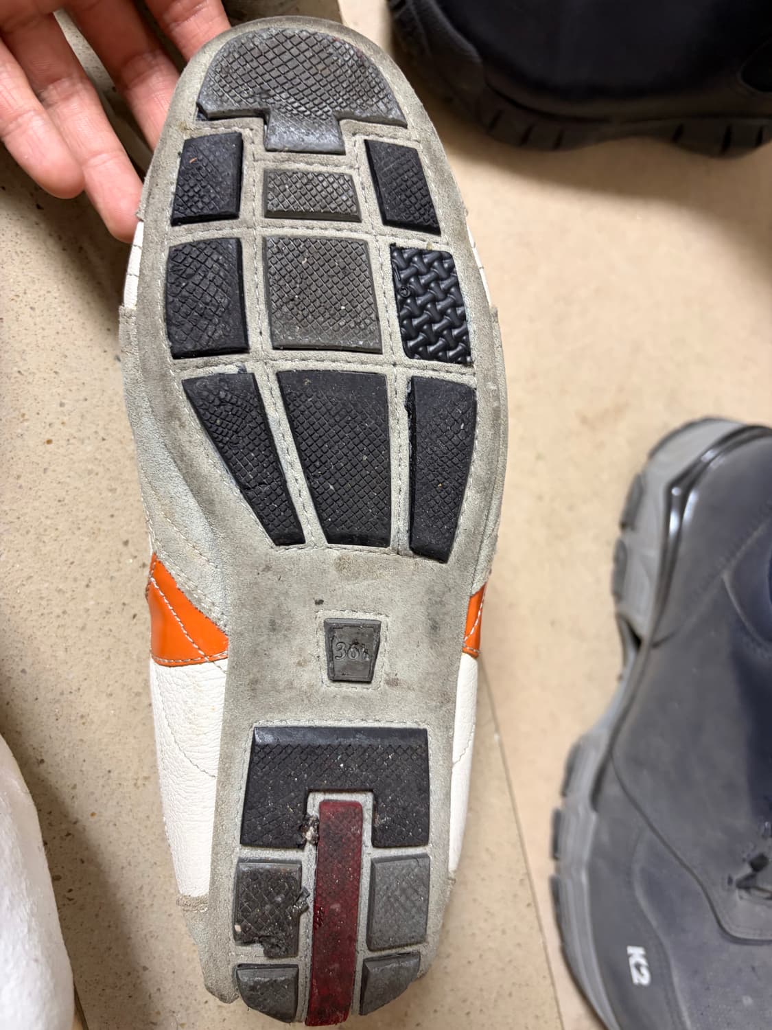 프라다스포츠 스니커즈 36.5 상품이미지6