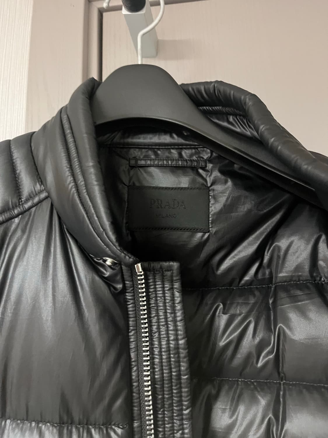 프라다 바이커 패딩 상품이미지5