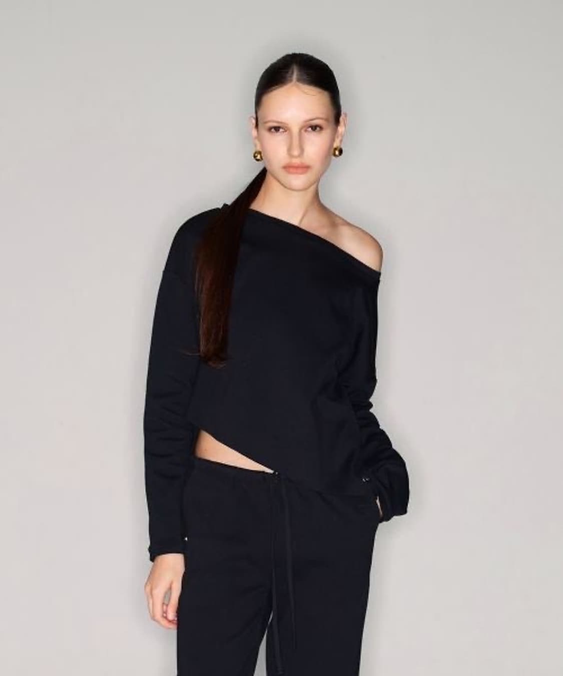 파이브라인 블랙 오프숄더 트레이닝 세트 상품이미지1