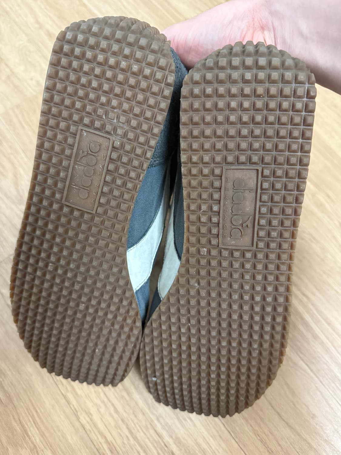 디아도라 이큅H 스톤워시 270 상품이미지4