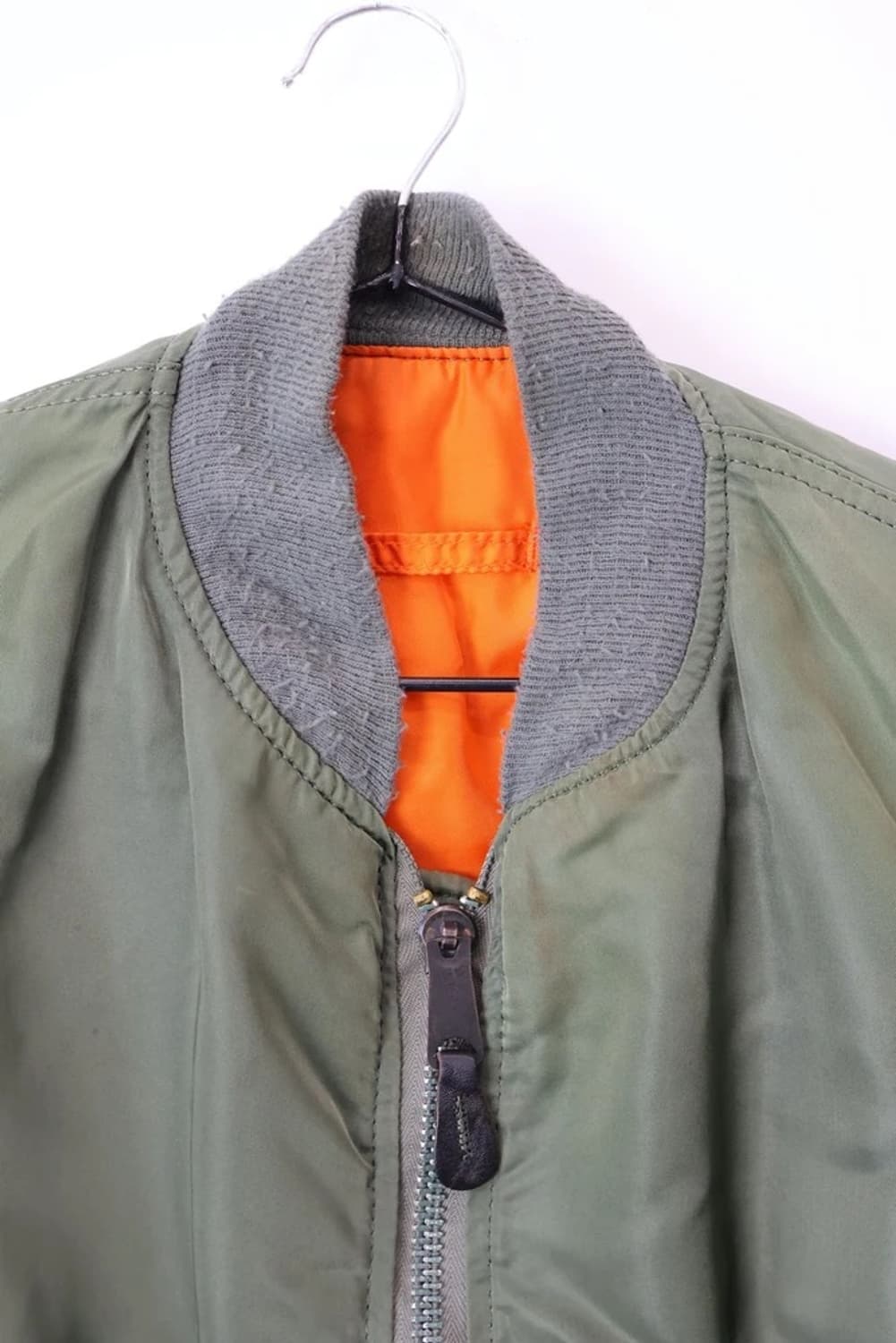 Alpha Industries USAF MA-1 Flight Jacket 상품이미지10