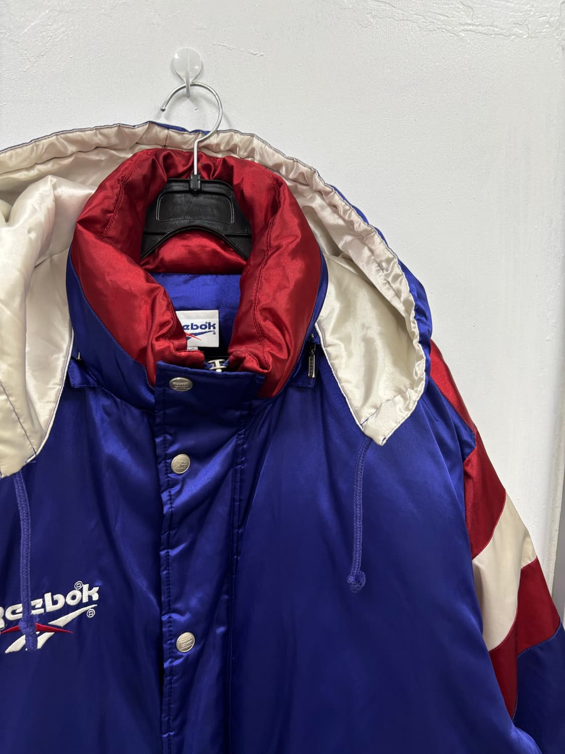 리복 올드스쿨 패딩점퍼 (후드탈착)    상품이미지3