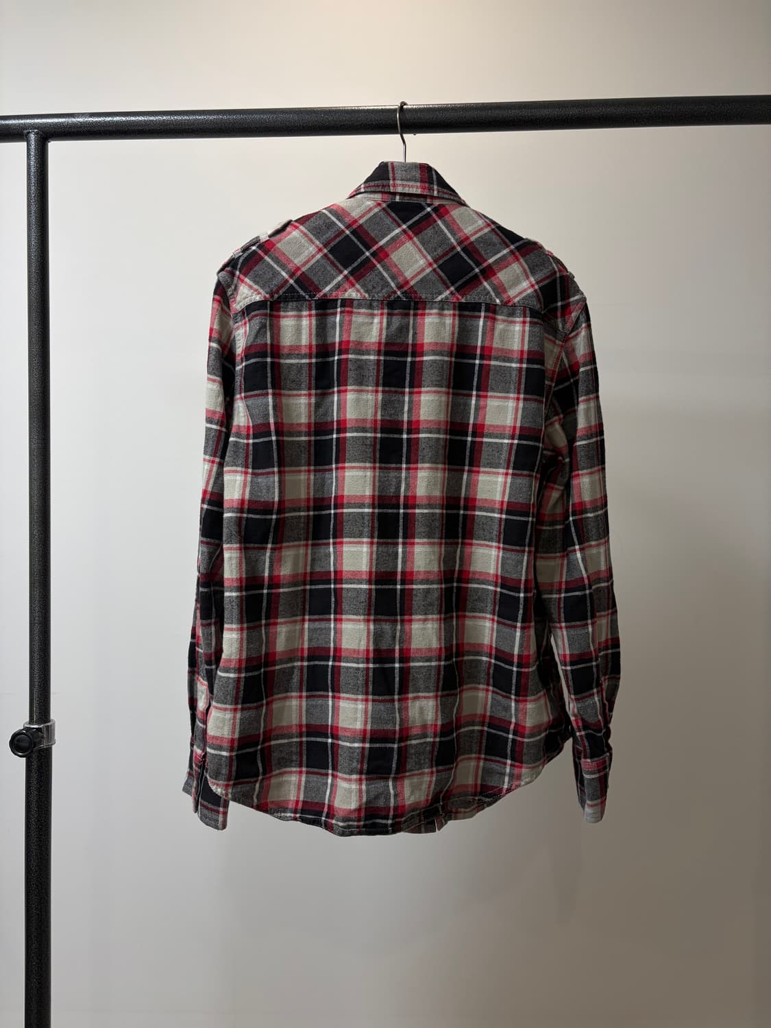 (XL) Leiv 리바이스 시그니쳐 투포켓 플란넬 견장 체크 셔츠 상품이미지3