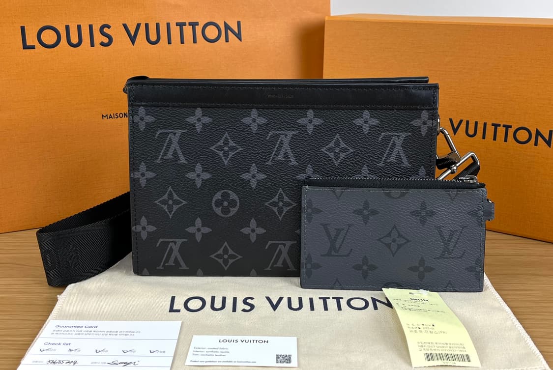 루이비통 가스통 웨어러블 상품이미지1