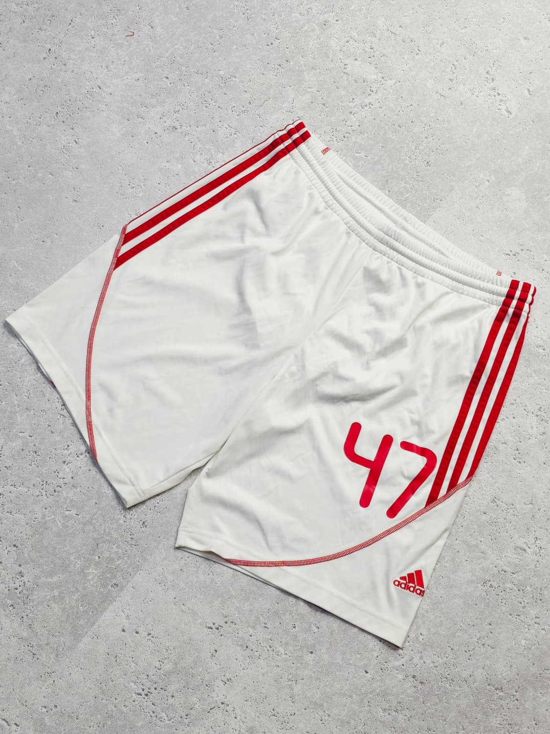 아디다스 흰빨 트랙팬츠 반 바지 상품이미지2