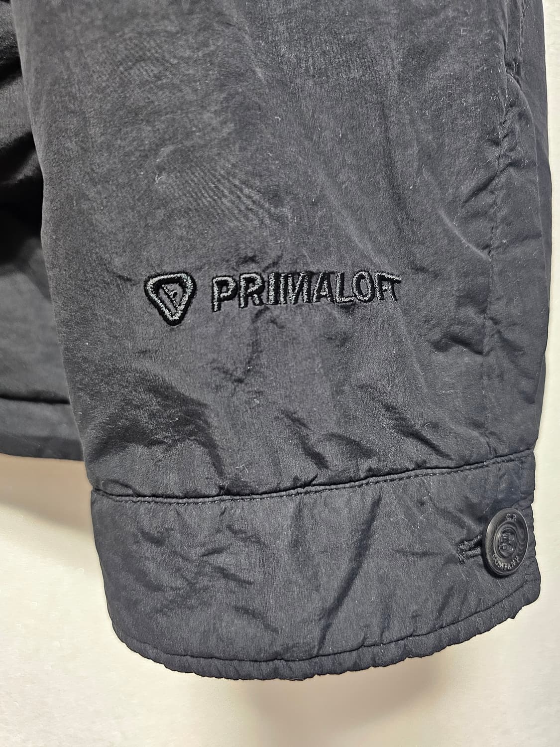 cp컴퍼니 FLATT NYLON 프리마로프트 자켓 24SS 상품이미지4