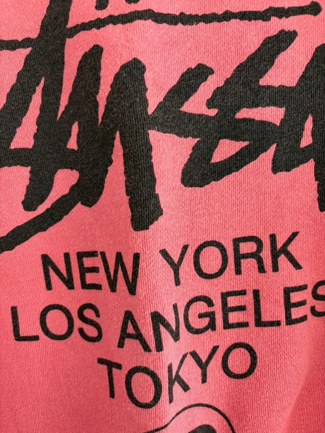 스투시 월드투어 맨투맨 핑크 S 상품이미지5