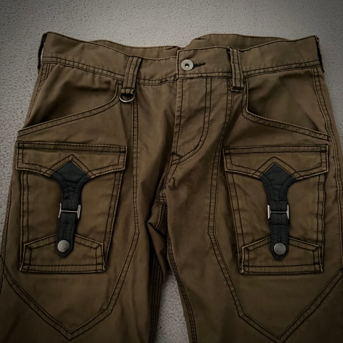 Hideaways cargo pants 상품이미지2