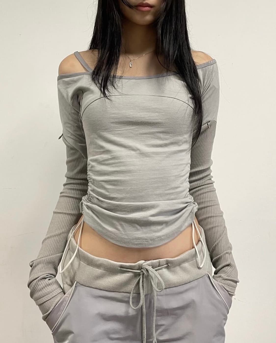 000.undefined DROP SHOULDER LONG SLEEVE 상품이미지1