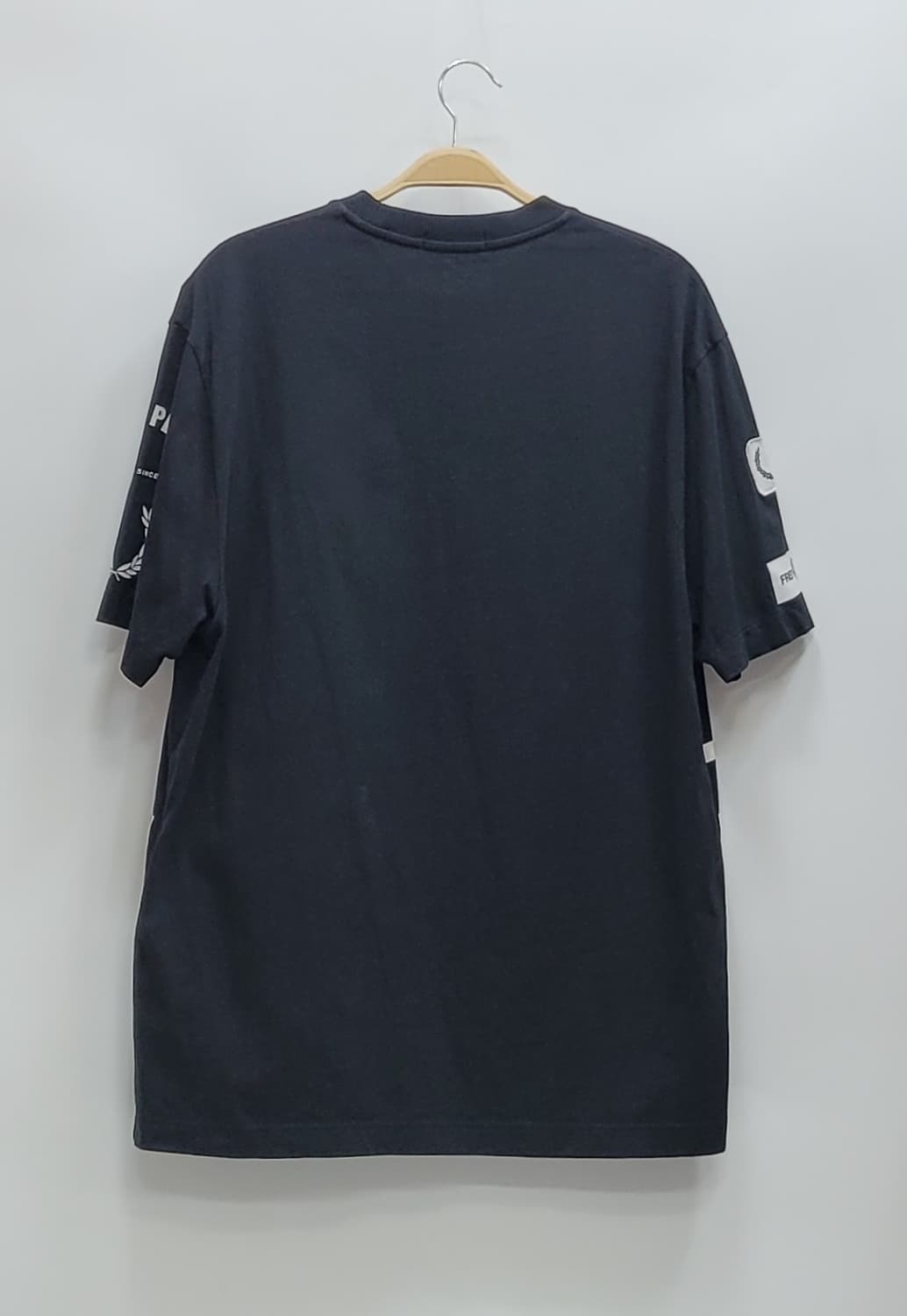 프레드페리 볼드 브랜딩 티셔츠 / 남 XL 블랙
 상품이미지3