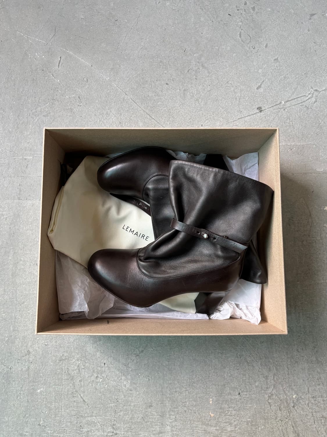 르메르 21fw 소프트 힐 앵클 부츠 상품이미지1