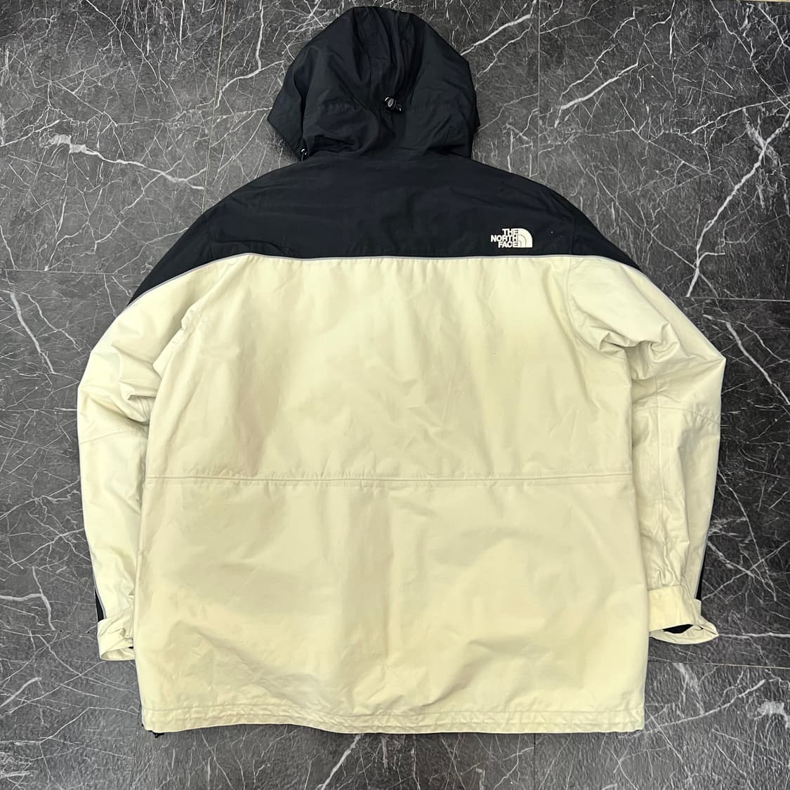 노스페이스 하이벤트 배색 투웨이 마운틴 바람막이 자켓 상품이미지4