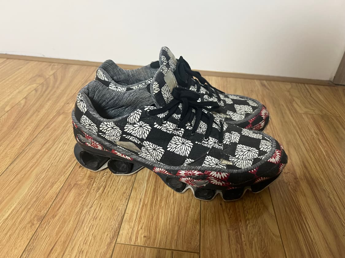 라프시몬스 아디다스 바운스 275사이즈 팝니다.  상품이미지3